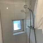 아파트 Stylisches Mit Kleiner Terrasse *