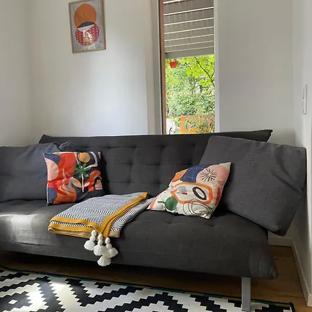 Apartment Stylisches Mit Kleiner Terrasse Mannheim